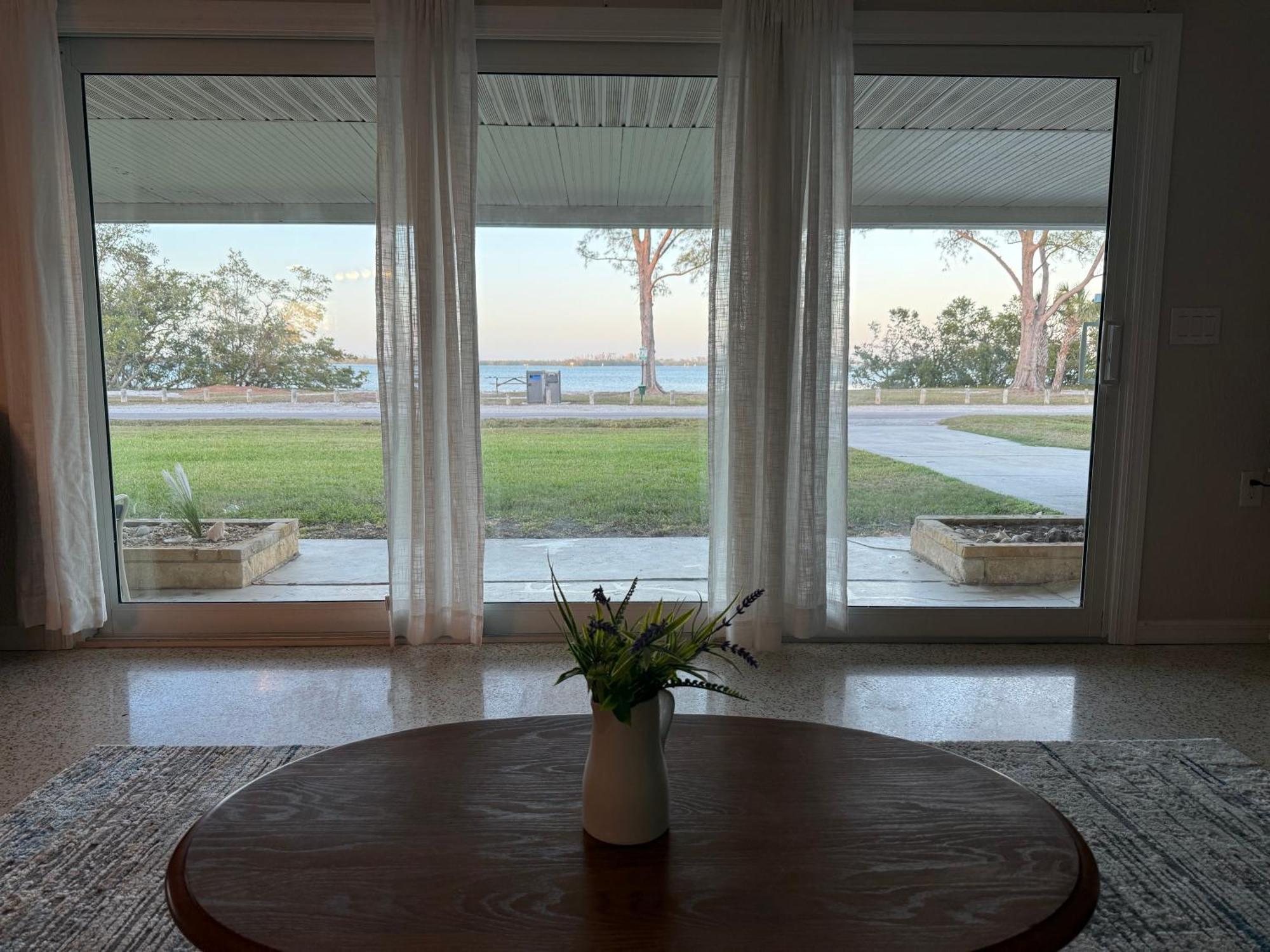 Pool Home On The Bay, Large Private Yard Near Ami 布雷登顿 外观 照片